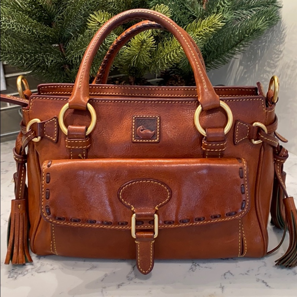 Dooney & Bourke leather satchel  Preloved